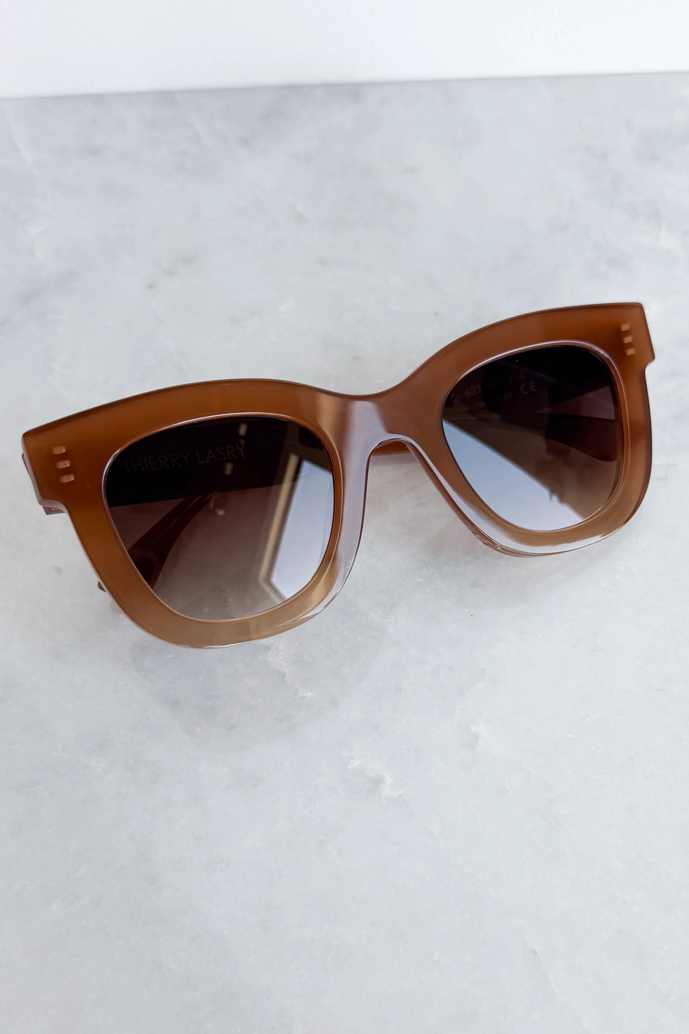 Gambly Golden Brown Sunglasses - Image 4