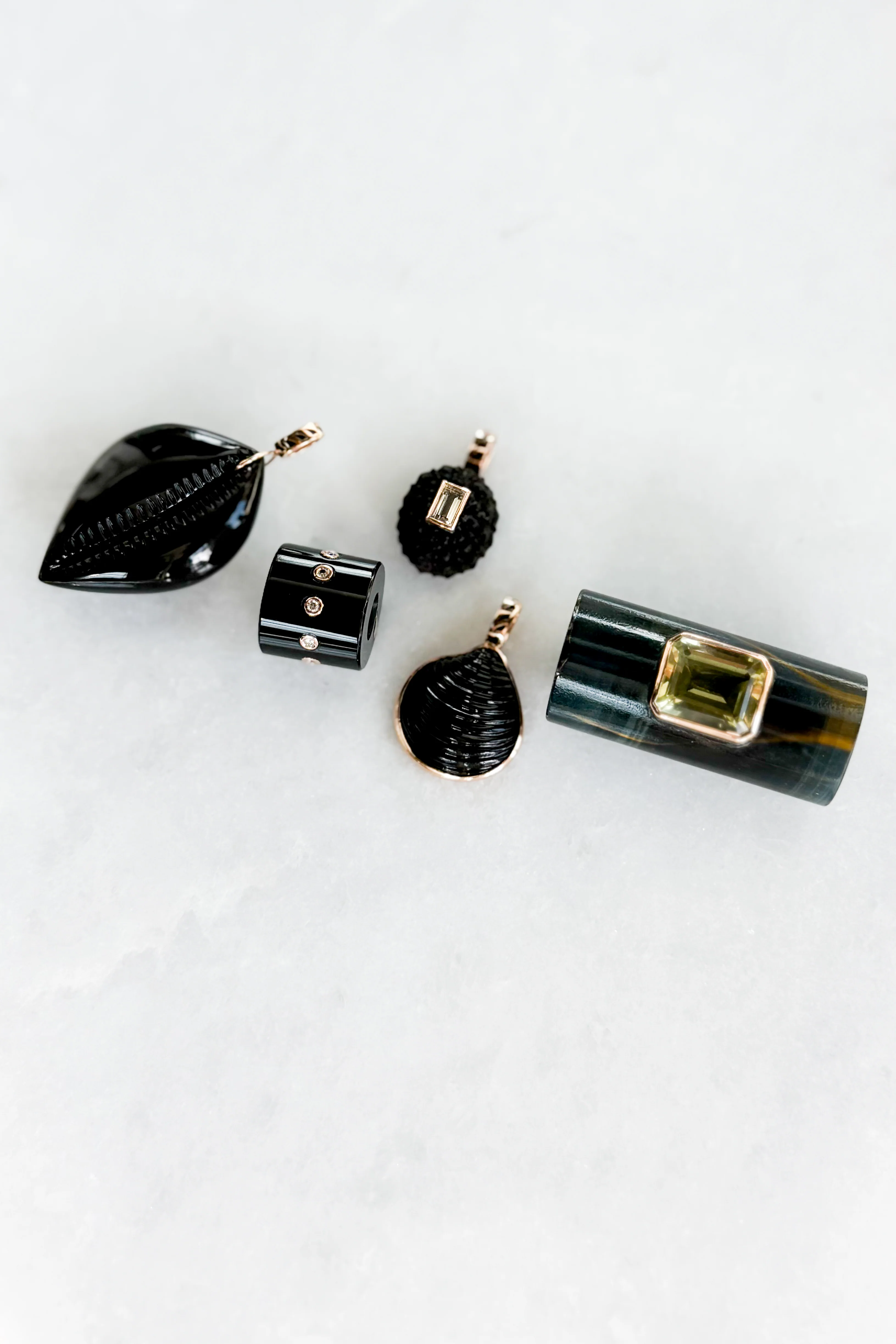 Petite Venus Onyx Charm - Image 5