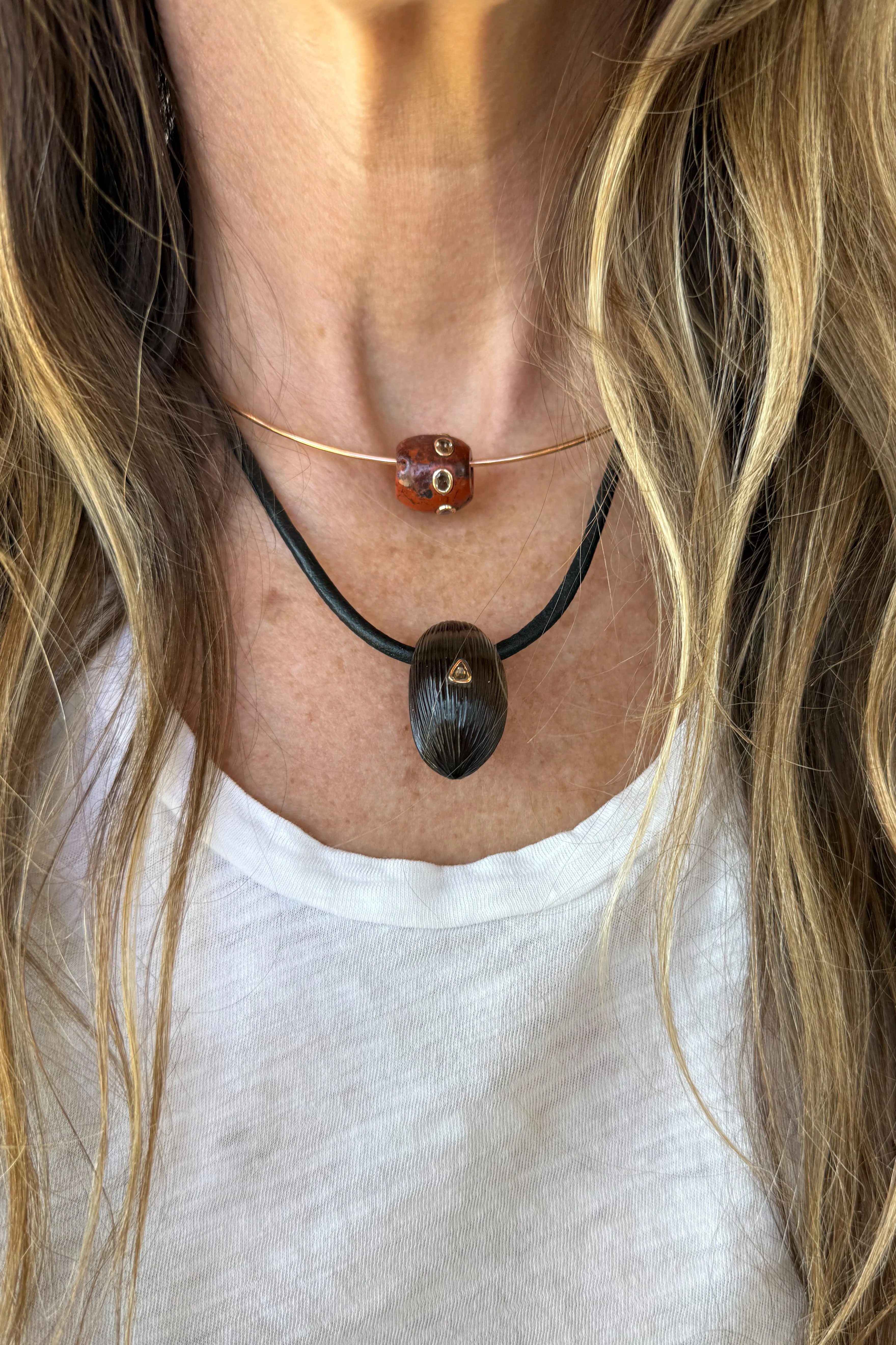 Round Agate Bead with Garnets - Image 7